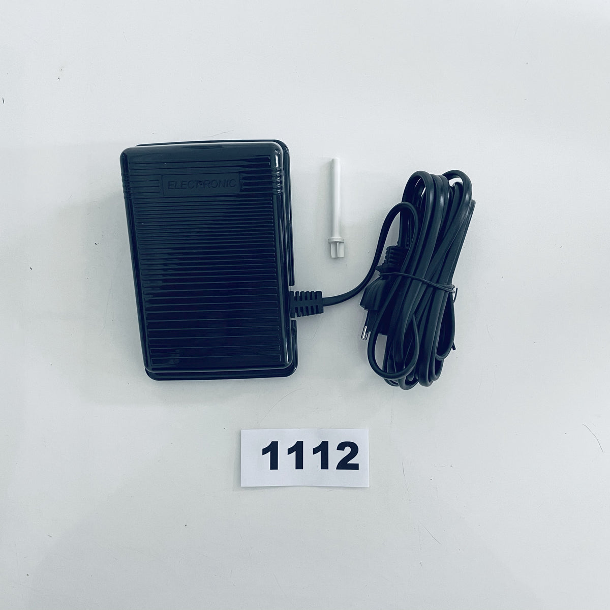 Máquina de Coser Merritt ME9300 (Segunda Selección N1112)