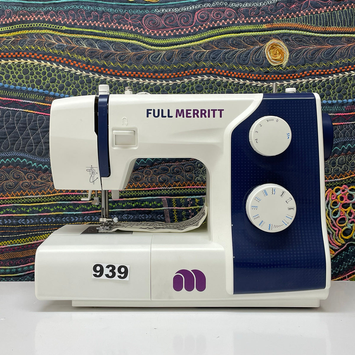 Máquina de coser Merritt ME 3B Full Merritt 4x4 desde Seda Hasta Cuero (Segunda Selección N939)