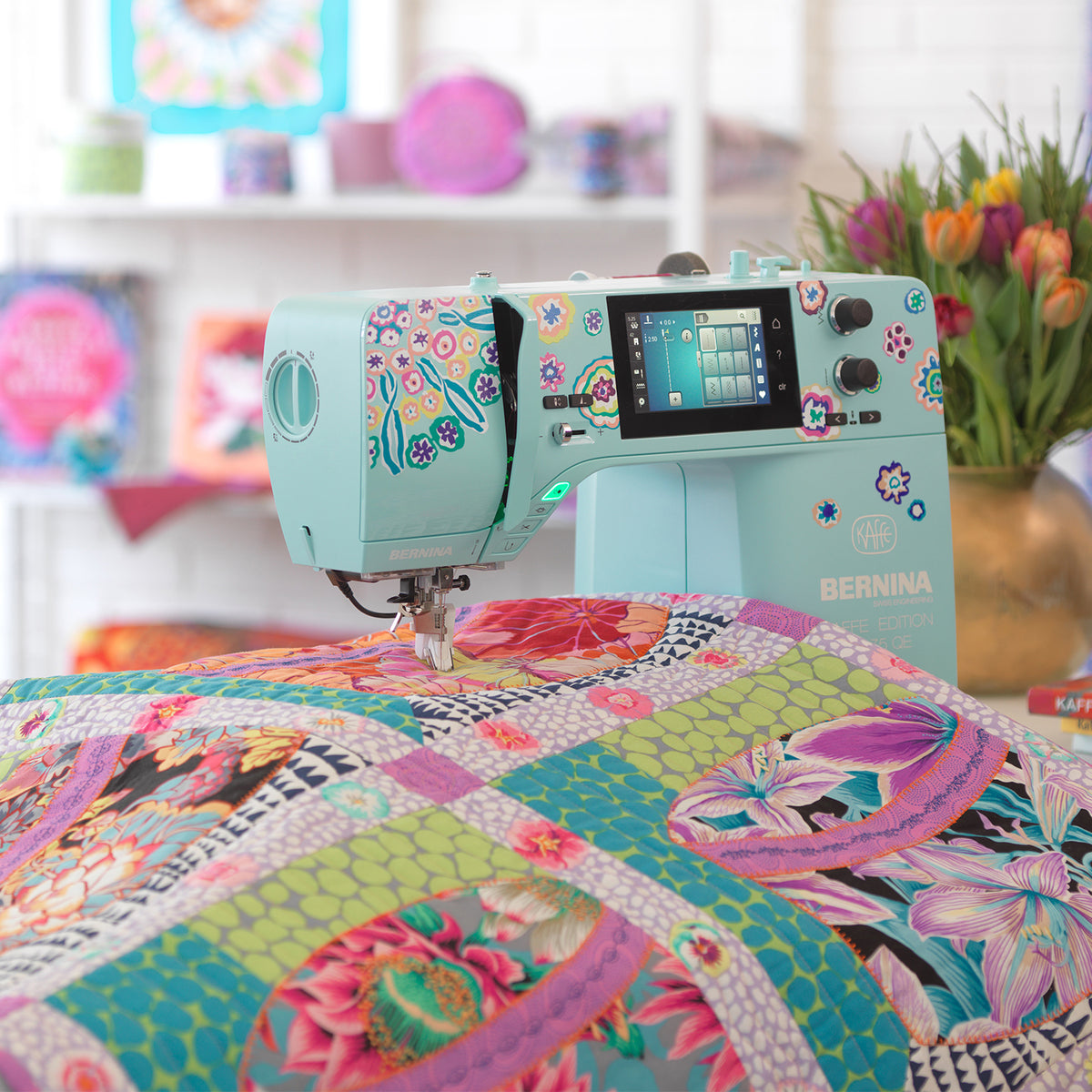 Máquina de Coser Bernina 475QE Kaffe Fassett