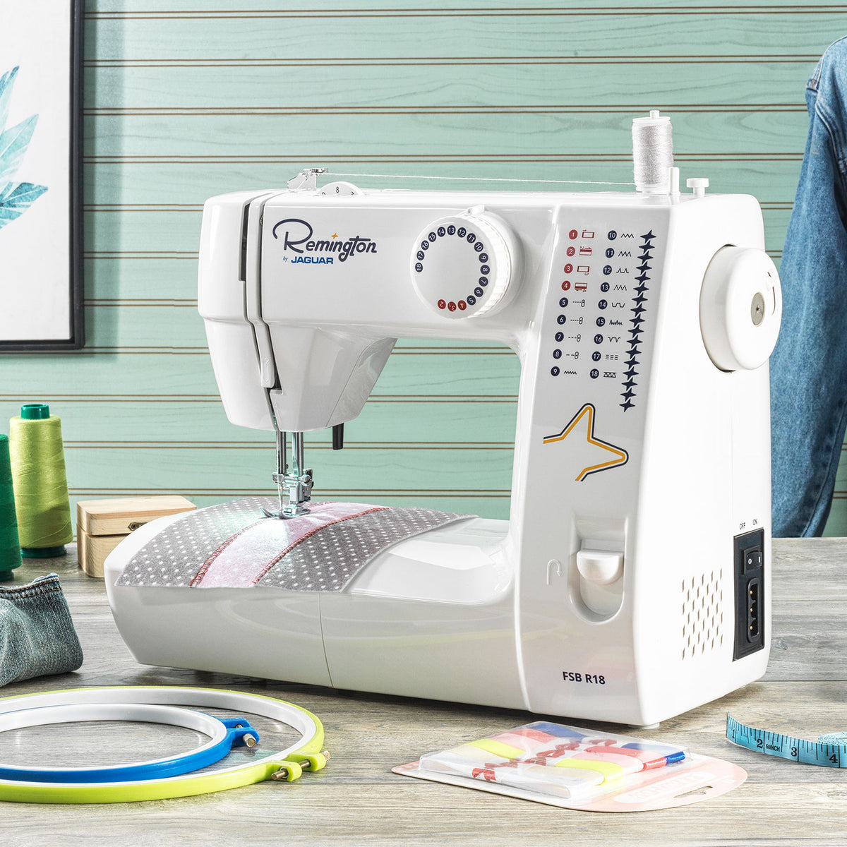 Maquina de Coser Remington FSB R18