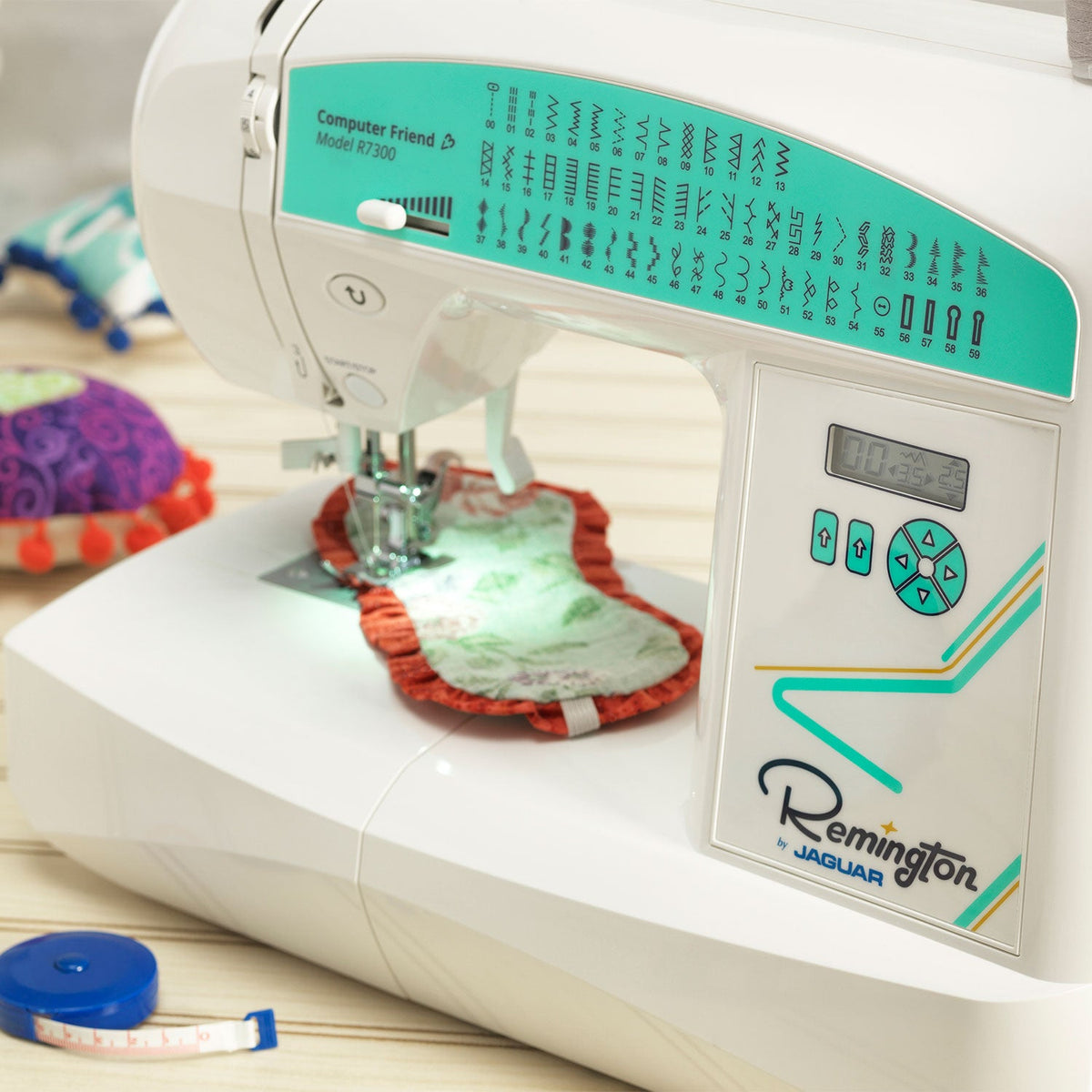 Máquina de Coser Remington R7300 Computarizada