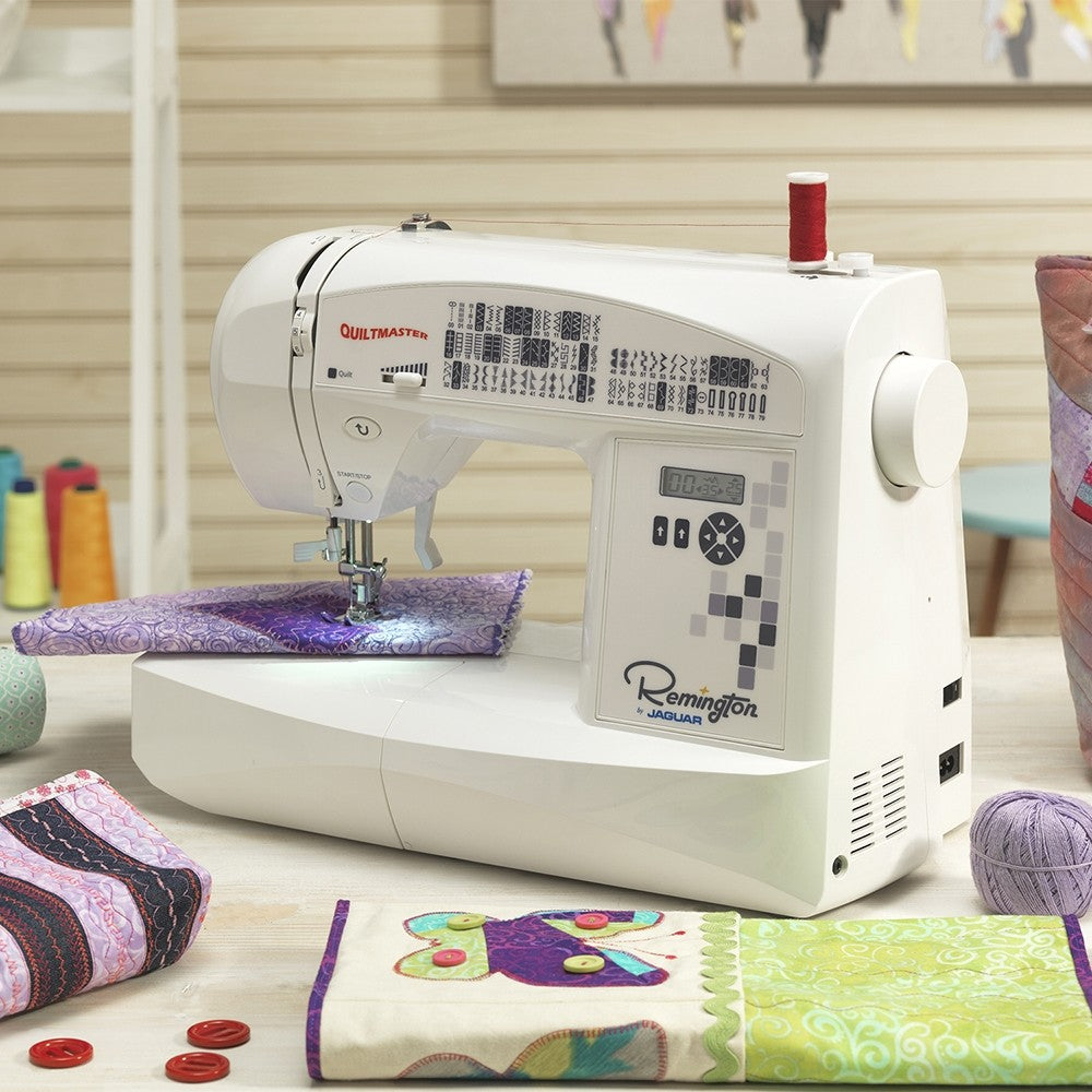 Combo Overlock Sl3340D + Máquina de Coser Remington Quiltmaster R200